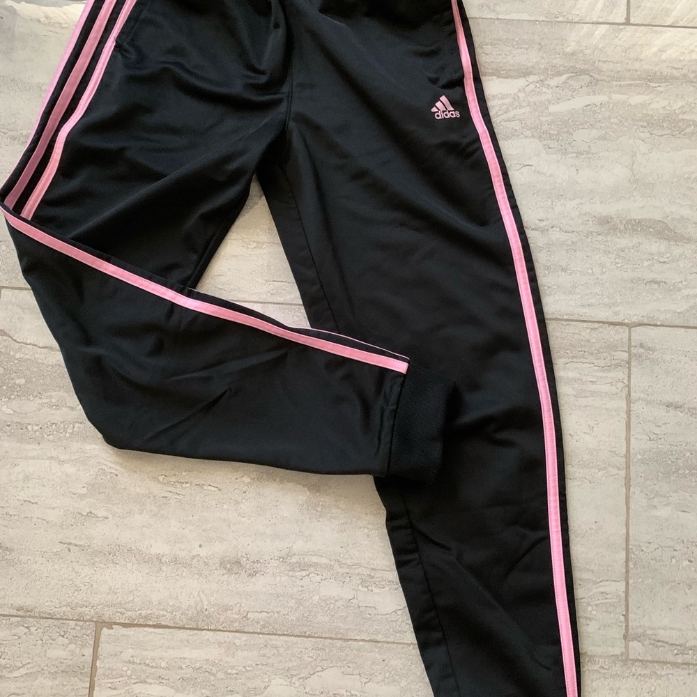 Adidas Kids - Picture 5 of 6